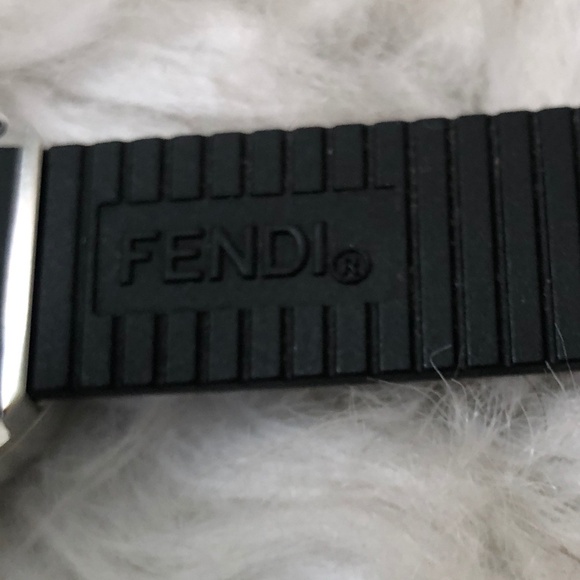 Designer Fendi Bussola Bubble Watch 7.5" 8010G Swiss Made Silicon Stra - Picture 11 of 11